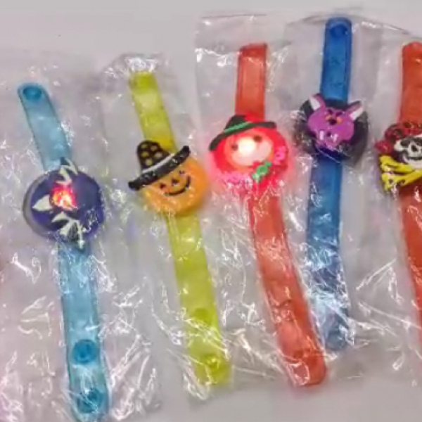 Reloj de halloween para niño